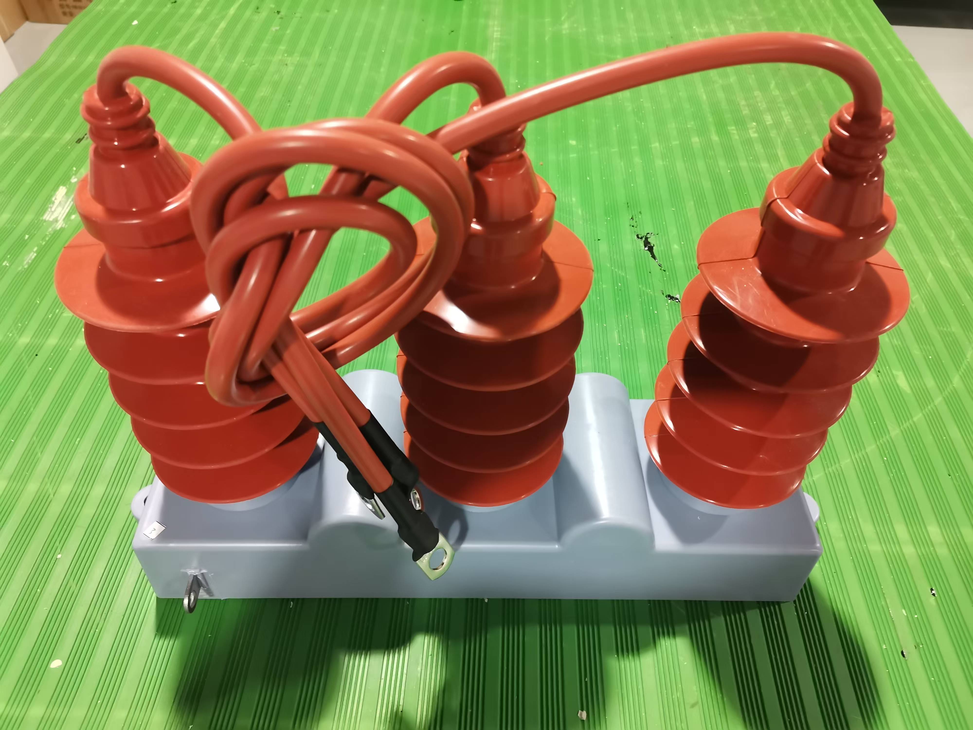 RBP三相组合式过电压保护器